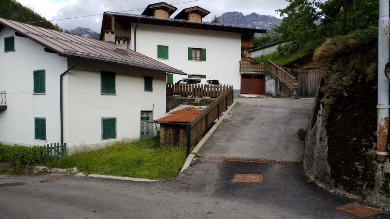 Casa Rossi Διαμέρισμα Le Grazie  Εξωτερικό φωτογραφία